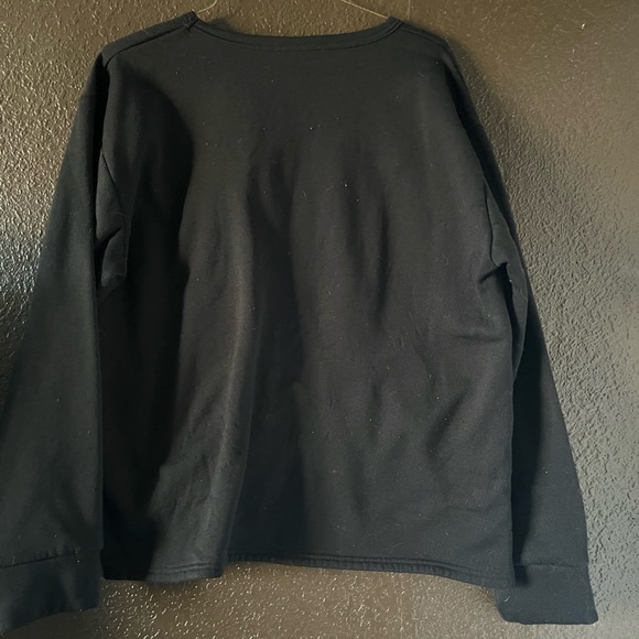 Black Basic Sweater- Loose Fit, Size XL - Picture 3 of 5